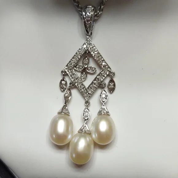 14kt white gold necklace with diamond and pearl drop pendant and earring… - Picture 6 of 14